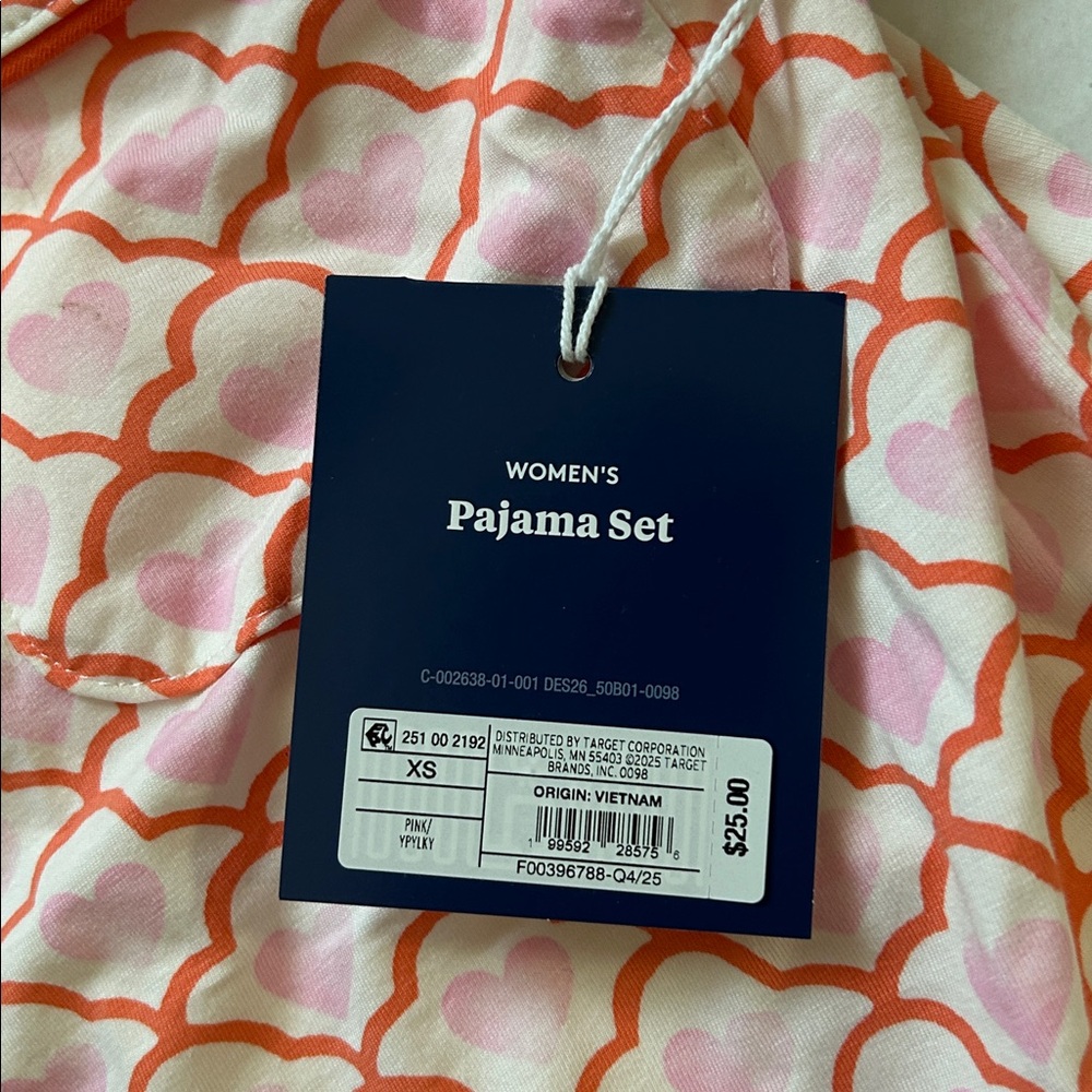 NWT Roller Rabbit X Target Geo Hearts Pajama Set XS or XXL - Picture 5 of 6